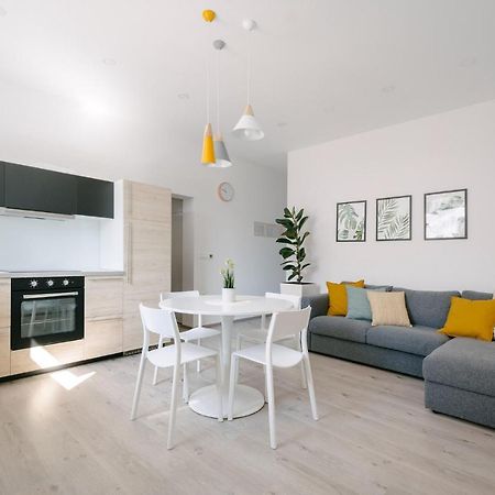 Apartment Fresh - Parking Included Izola Dış mekan fotoğraf