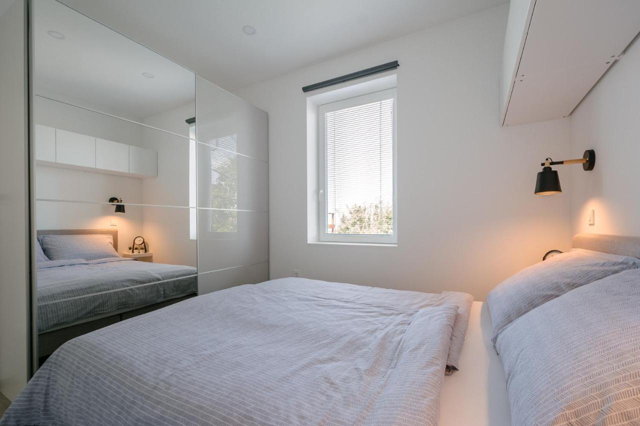 Apartment Fresh - Parking Included Izola Dış mekan fotoğraf